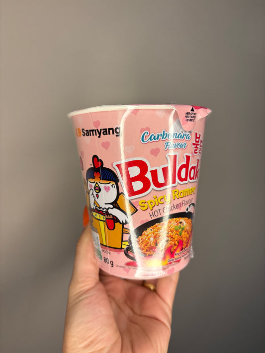 Buldak Carbonara Cup istantanea